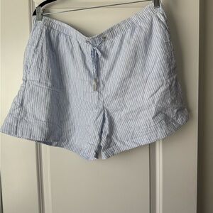 Lilly Pulitzer Blue and White Striped Women's Shorts NWOT